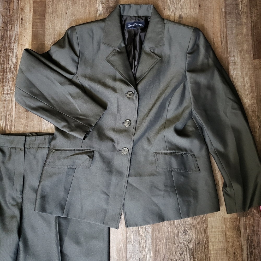 Evan-Picone sharkskin suit